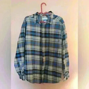 Columbia long sleeve plaid dress shirt